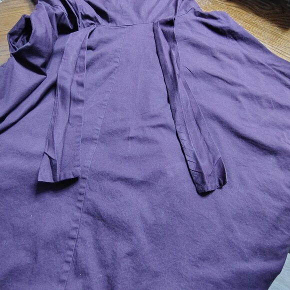 Dress with Pockets and Built In Belt and Flowy Skirt - Picture 3 of 8